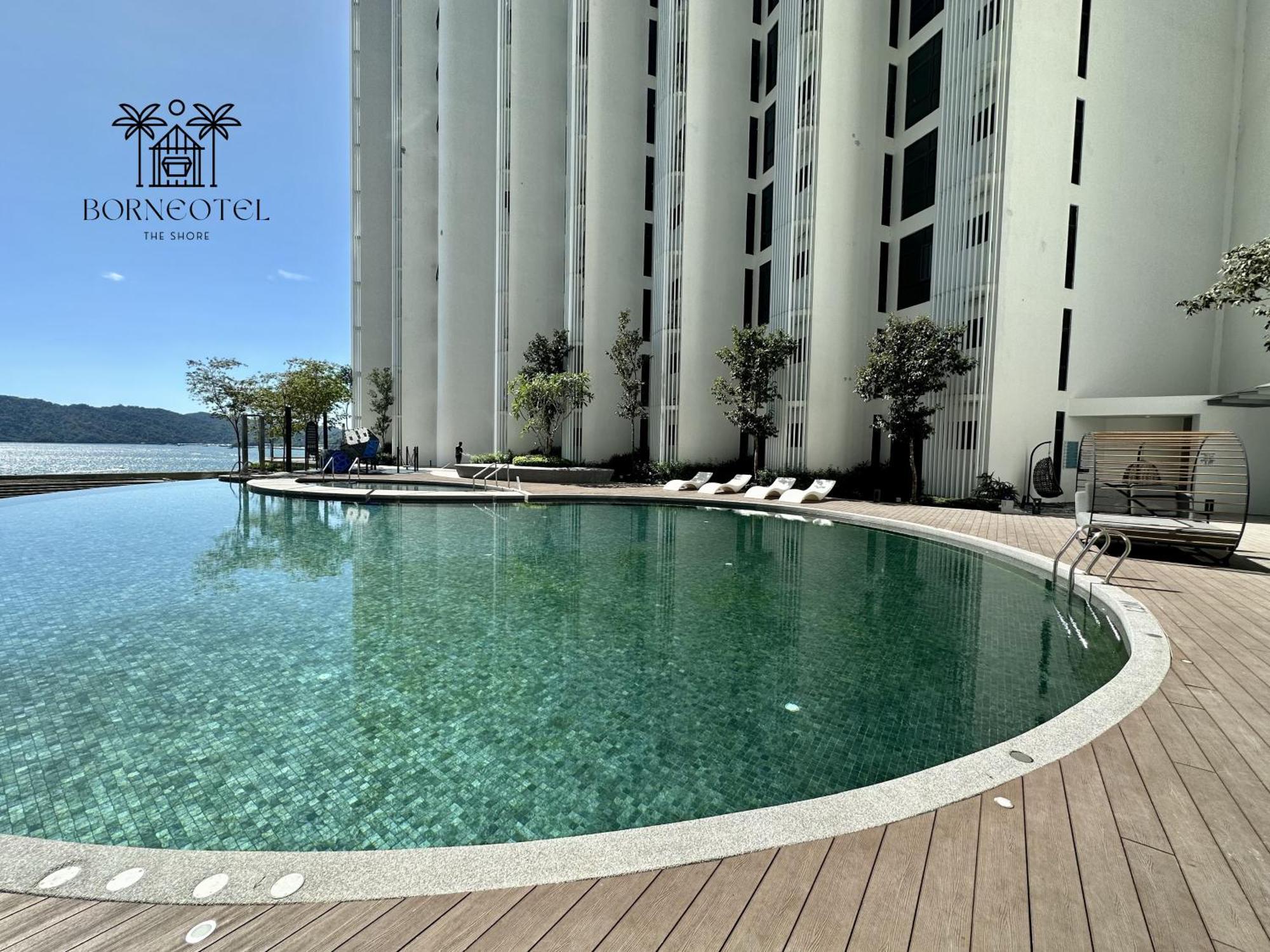 Borneotel The Shore Kk By Chg Kota Kinabalu Kültér fotó